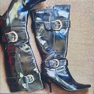Black Patent Leather Heeled Boots